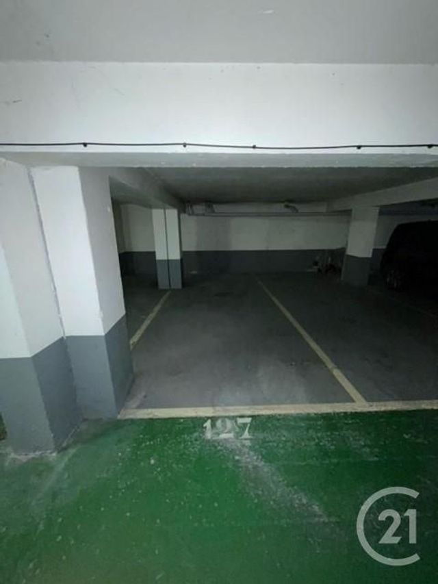 parking à louer - 12.0 m2 - PARIS - 75015 - ILE-DE-FRANCE - Century 21 Agence Jaurès