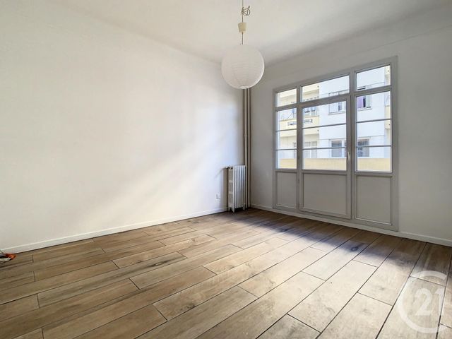 Appartement F2 à louer - 2 pièces - 35.89 m2 - MONTROUGE - 92 - ILE-DE-FRANCE - Century 21 Agence Jaurès